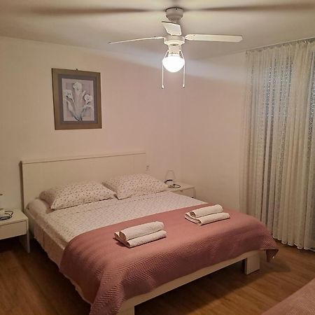 Apartment Marija Umag Luaran gambar