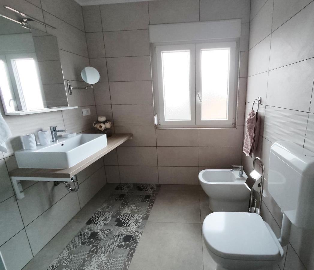 Apartment Marija Umag Luaran gambar