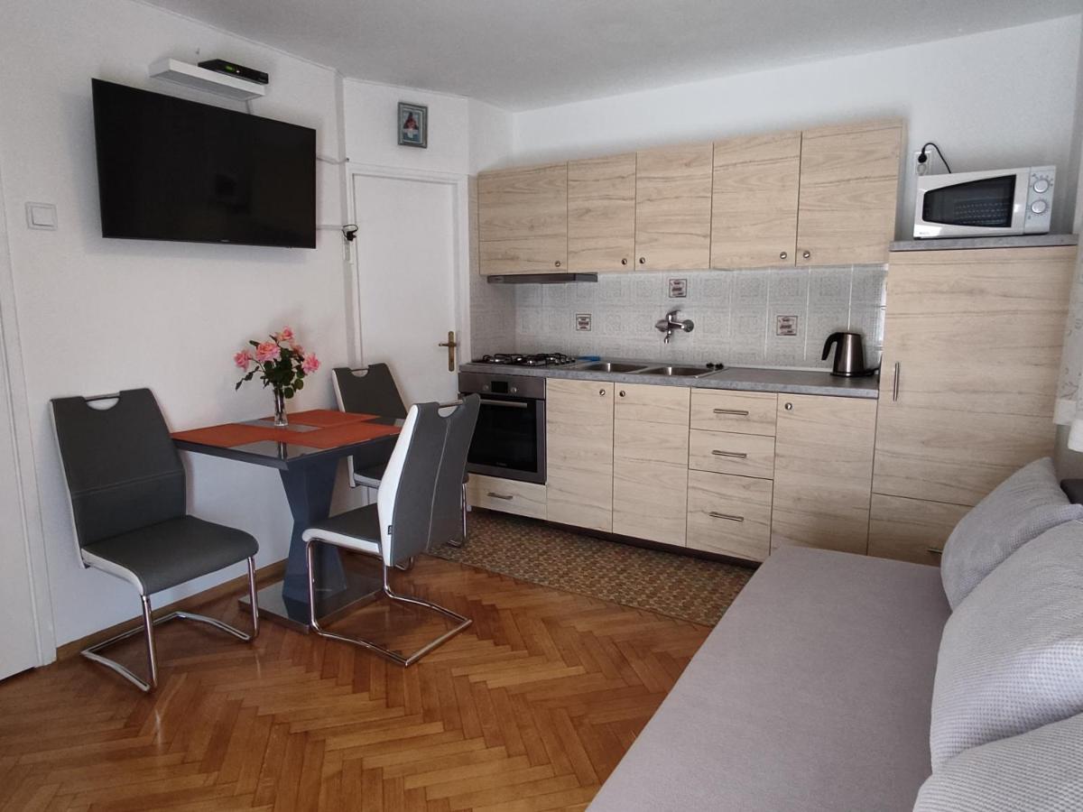 Apartment Marija Umag Luaran gambar