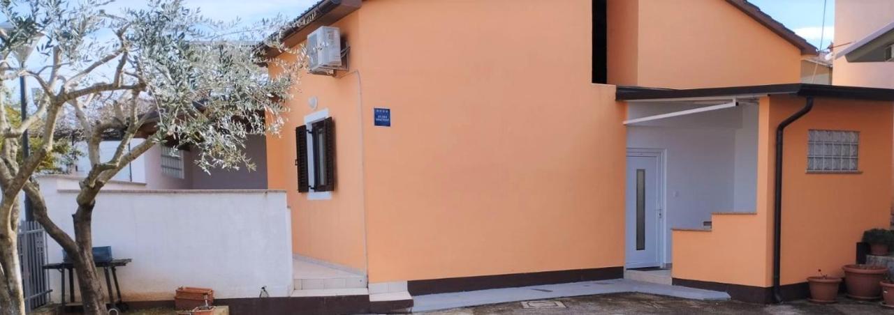 Apartment Marija Umag Bilik gambar