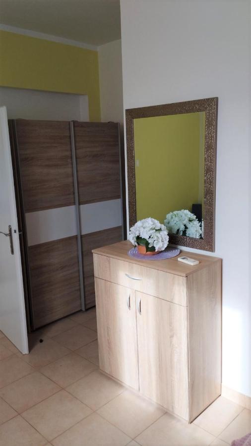 Apartment Marija Umag Luaran gambar